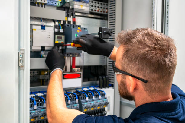 Best Affordable Emergency Electrician  in Bloomfield, NY